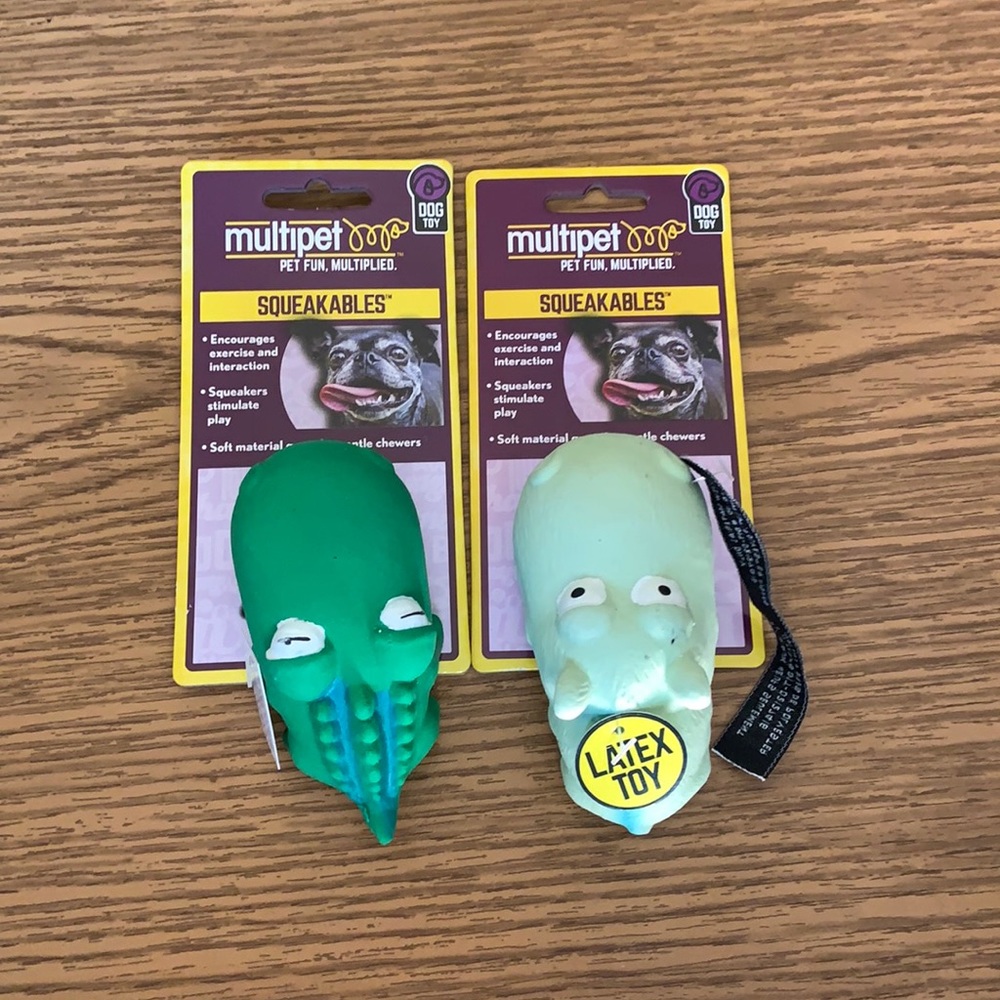 Multipet 🔆 Squeakable Toys - Pack of 2 - NWT